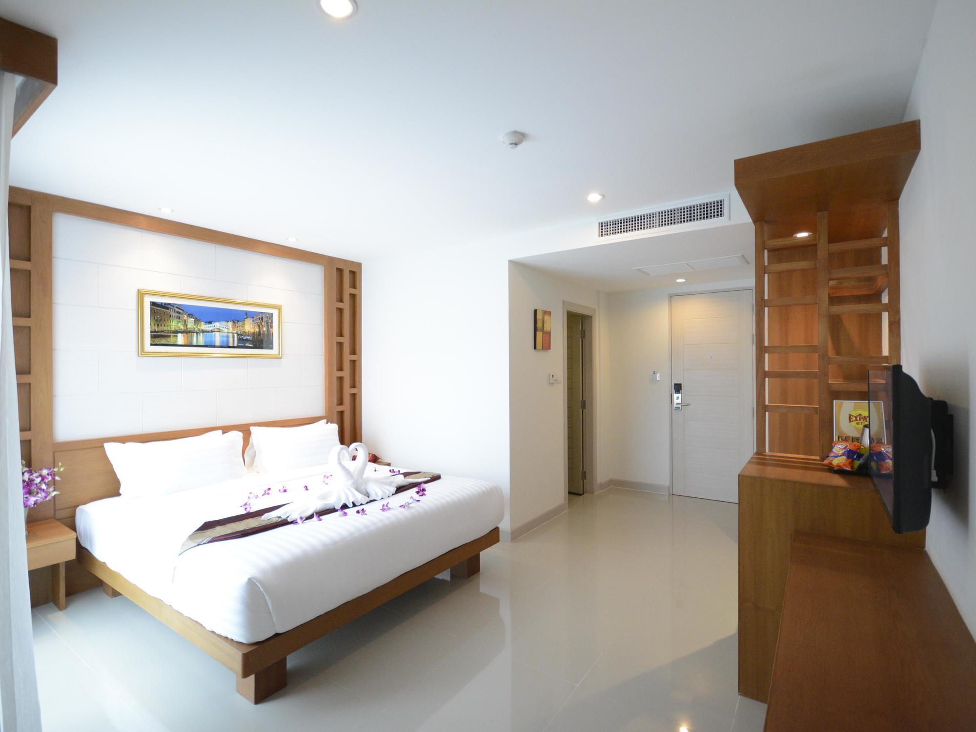 The Patong Center Hotel Eksteriør bilde