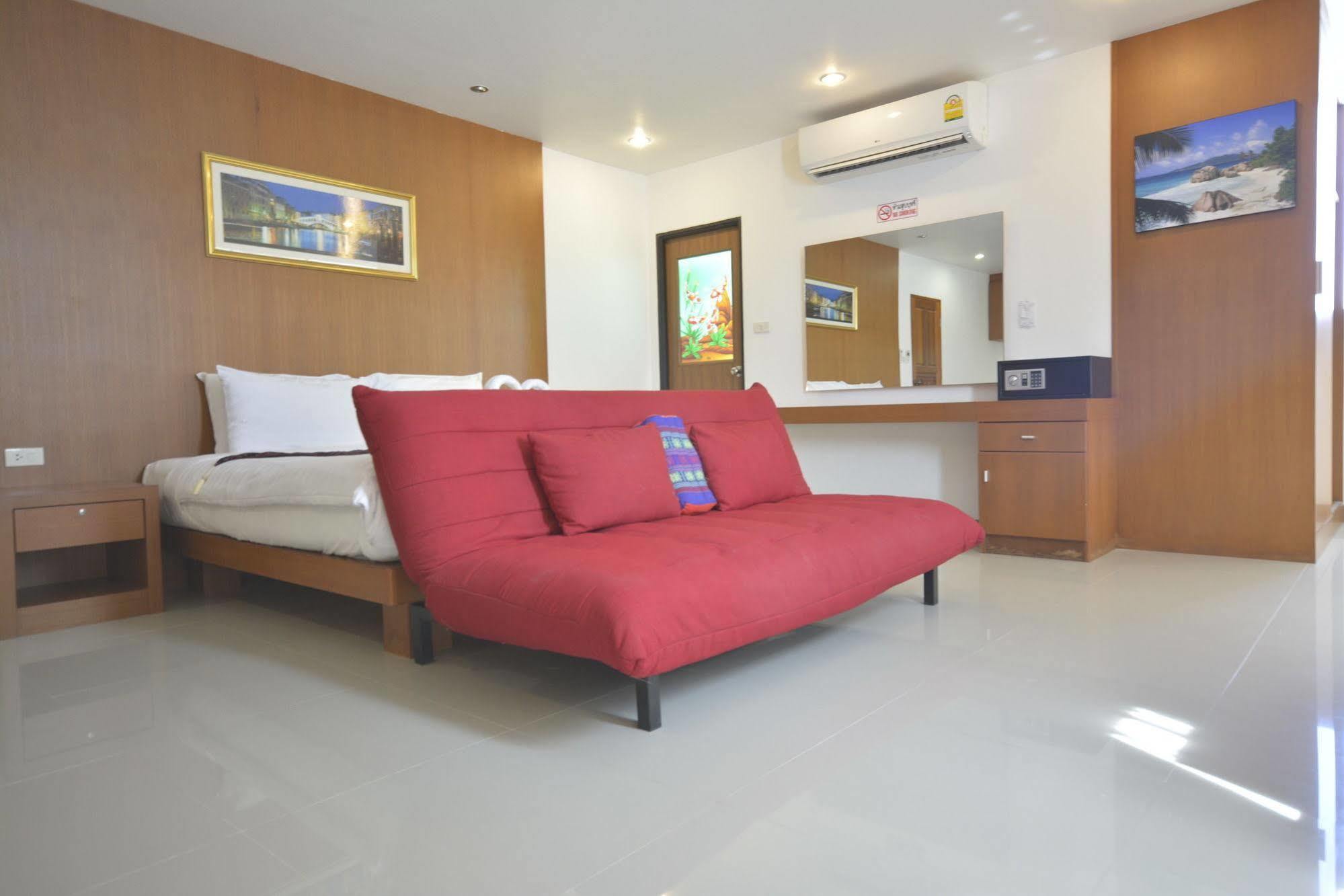 The Patong Center Hotel Eksteriør bilde