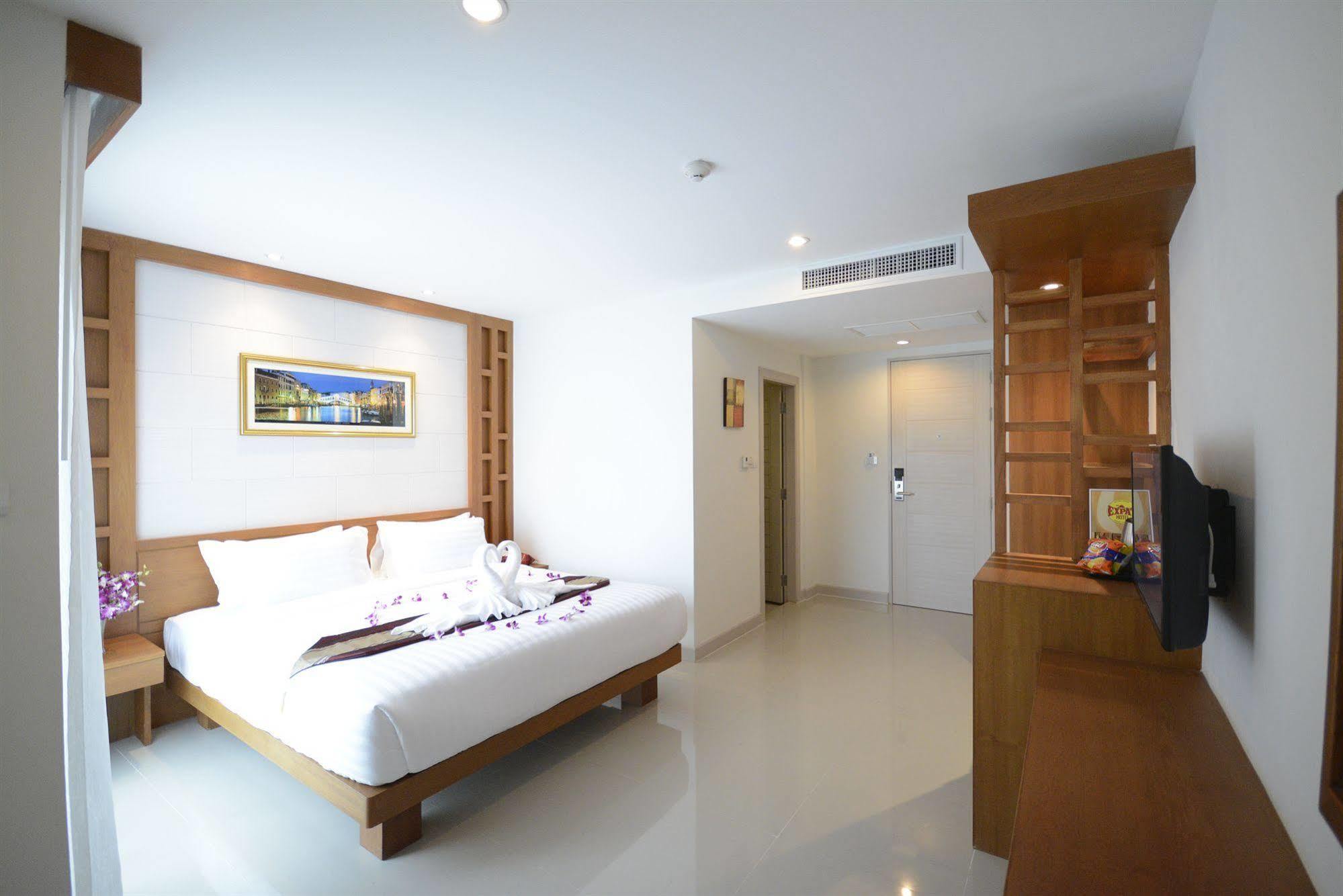 The Patong Center Hotel Eksteriør bilde
