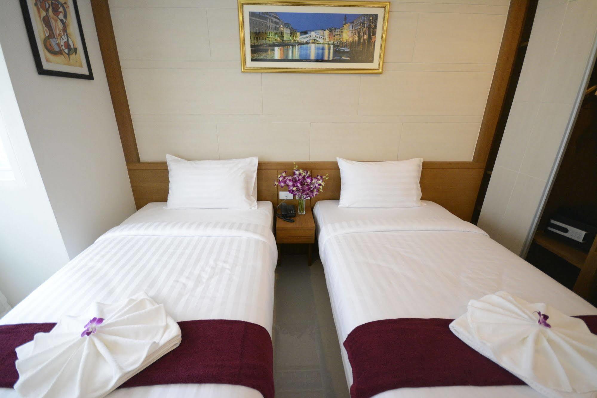 The Patong Center Hotel Eksteriør bilde